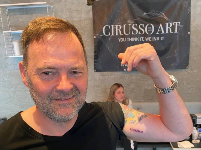 Als zelfs Gunther Schepens een tattoo laat zetten... Tattoo-actie en collecte van AA Gent-supporters levert meer dan 5.000 euro op