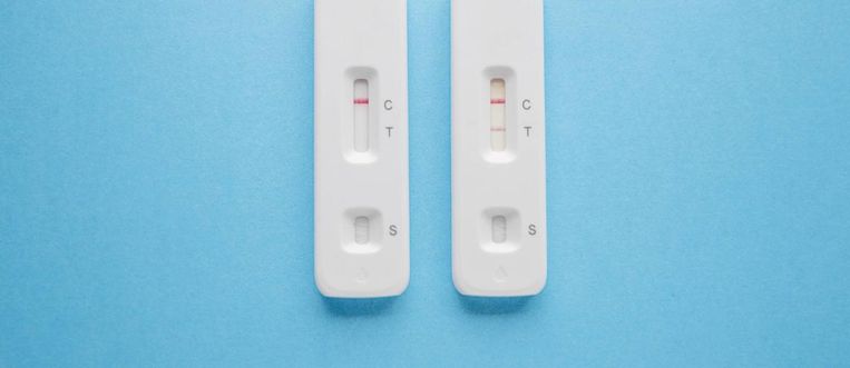 Omikron, ommiekron of oomiekron: hoe spreek je de nieuwe variant eigenlijk uit? Beeld Getty Images