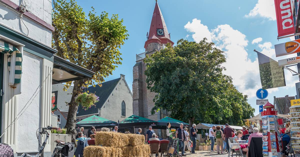 Zondagsrust in Ouddorp: Albert Heijn wil open, inwoners verdeeld