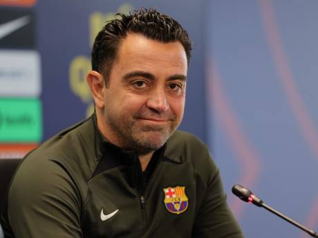 Xavi komt terug op zijn besluit en bevestigt langer verblijf bij FC Barcelona: ‘Project is nog niet klaar’