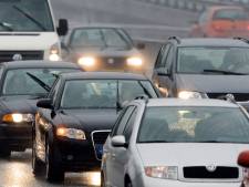 Rijstroken A20 weer open na hevige wateroverlast 