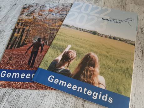 Einde van een papieren traditie: Hellendoorn zegt gedrukte gemeentegids vaarwel