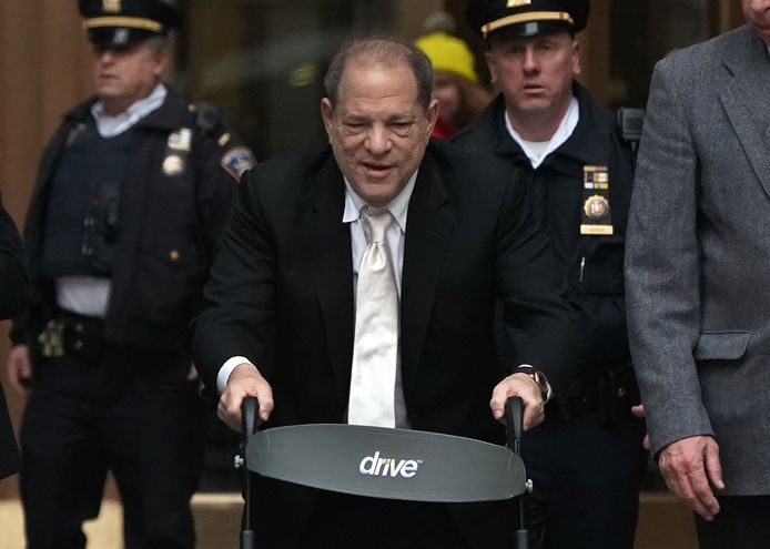 Harvey Weinstein in de rechtszaal in New York.