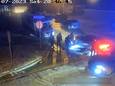 Cela devait être un simple contrôle routier nocturne. Mais les images publiées vendredi par la police de Memphis montrent crûment l'insoutenable brutalité de l'arrestation de l'Afro-Américain Tyre Nichols et l'acharnement des cinq policiers qui le battent au sol.