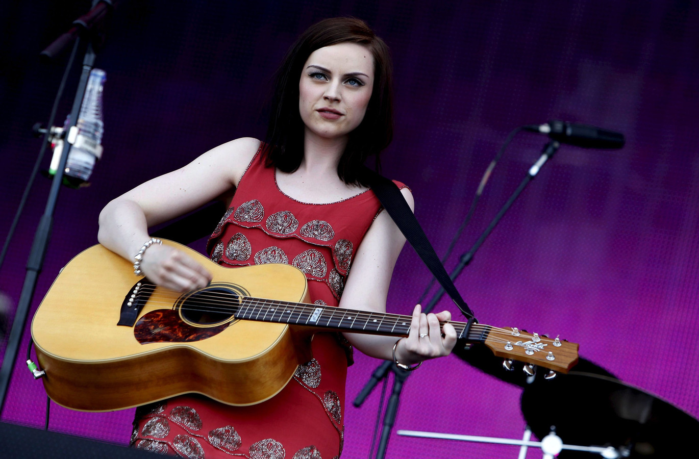 Amy macdonald. Amy MACDONALD 1942. Amy MACDONALD 1948. Amy MACDONALD LP 1969. Amy MACDONALD +18.