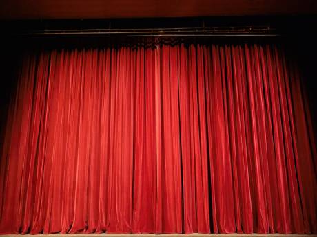 Vlijmens theater bestrijdt eenzaamheid: ‘Ik vind het fijn om iets terug te doen’