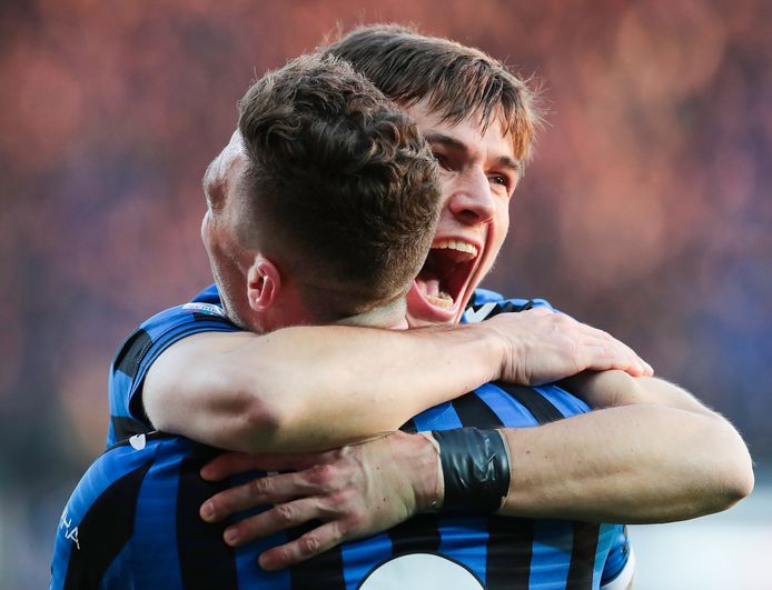Robin Gosens en Marten de Roon.