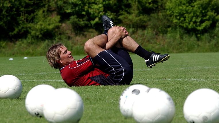 René van Eck, hier in 2002 als assistent-trainer van het Zwitserse FC Luzern. Beeld PRO SHOTS