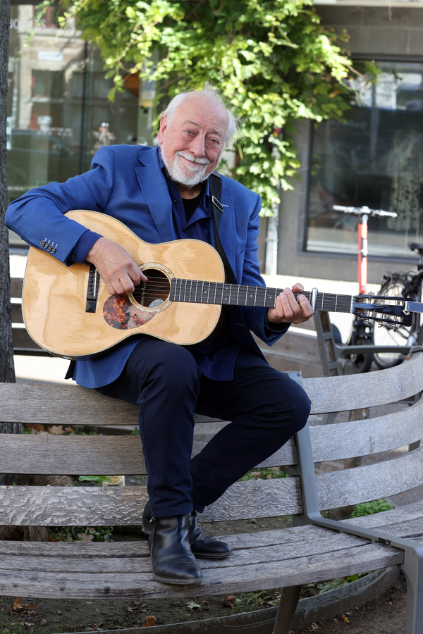 Urbanus viert halve eeuw carrière met album en blikt terug “Ik heb