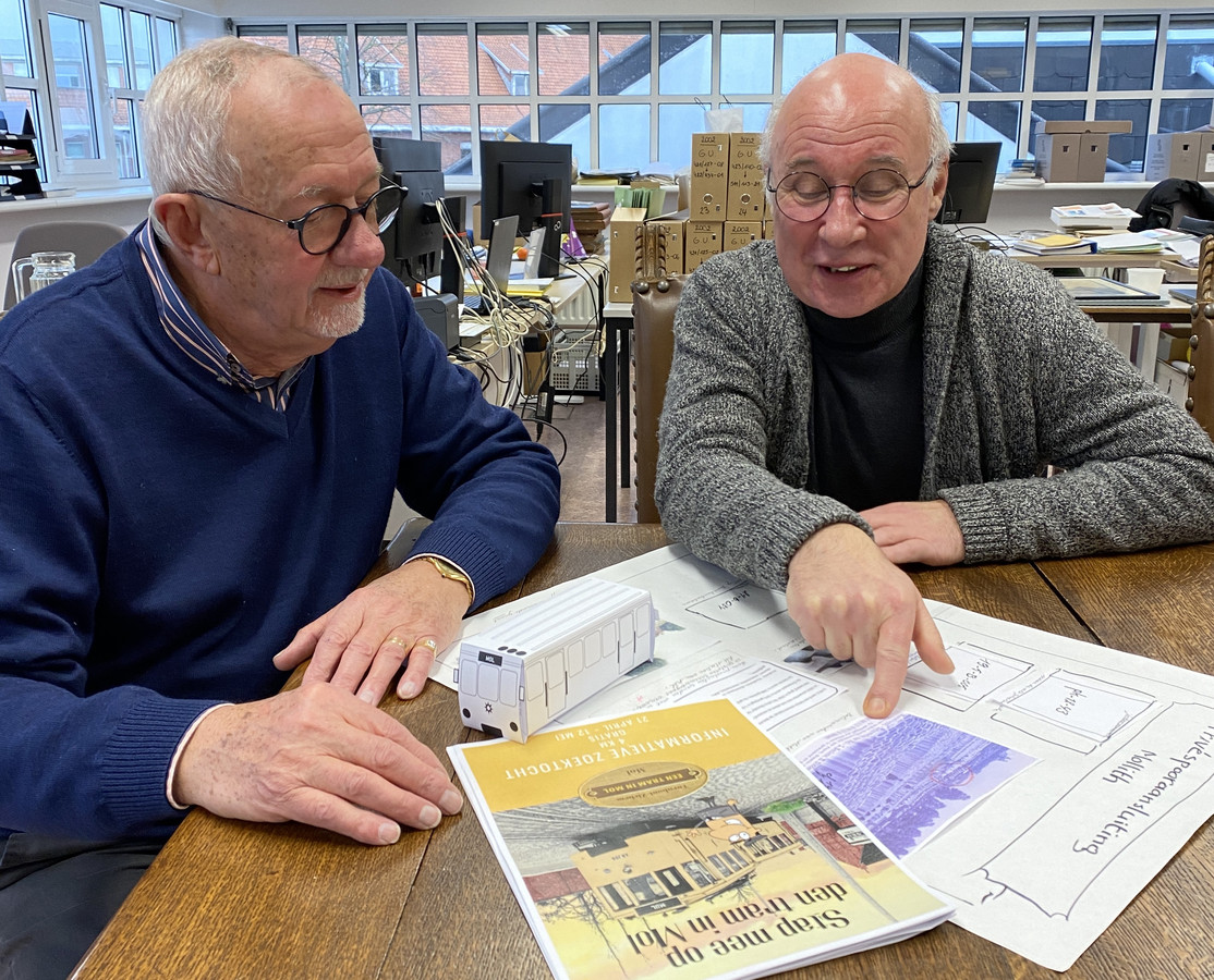 Nieuw Boek Neemt Je Mee In Het Spoor Van De Tram In Mol Foto Hln Be