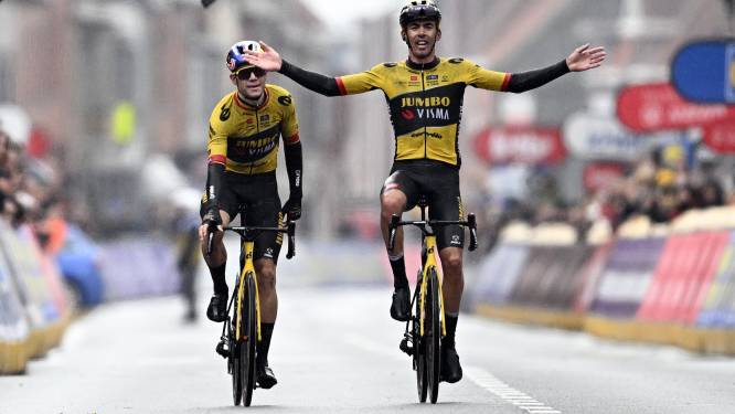 Ongekende overmacht Jumbo-Visma: Wout van Aert schenkt Christophe Laporte overwinning Gent-Wevelgem