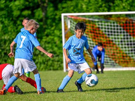 In Sint Willebrord komen dit weekend heel wat voetbaldromen uit: ‘Spelen tegen AC Milan, wow!’  