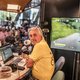 Radio om te luisteren? Nee, een belevenis met bier en publiek