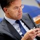 Kabinetsleden en hoge ambtenaren moeten zakelijke whatsappberichten gaan bewaren