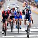 Van der Poel wint weer de Ronde van Vlaanderen na zinderende ontknoping