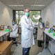 Op bezoek in het ‘superlabo’ dat ons uit deze chaos moet loodsen: ‘Op vlak van testen komt er een revolutie op ons af’
