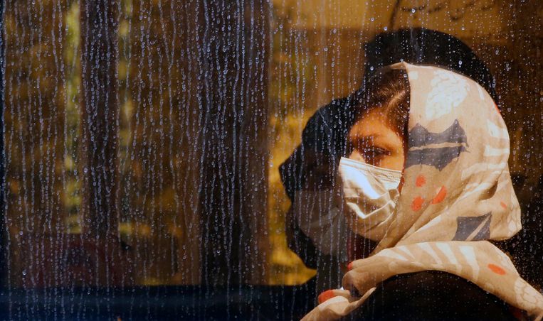 In Iran zijn slechts 15 doses coronavaccin per 100 inwoners toegediend. Beeld EPA