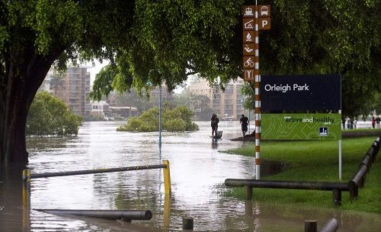 Een overstroomd park in Brisbane. EPA Beeld 