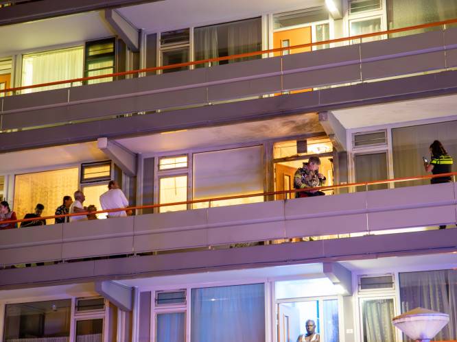 Woning in flat Gooioord in Amsterdam-Zuidoost doelwit van explosie