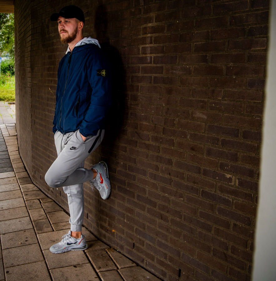 Ex-crimineel Cor (25) betert zijn leven als rapper: ‘Het besef kwam ...