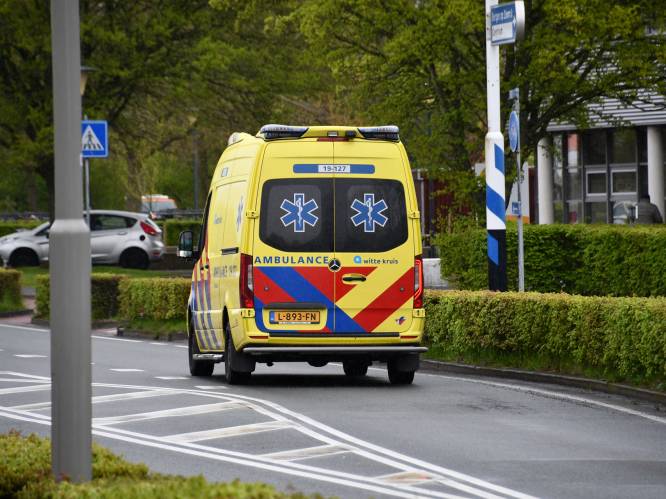 Fietser gewond bij botsing met auto in Goes