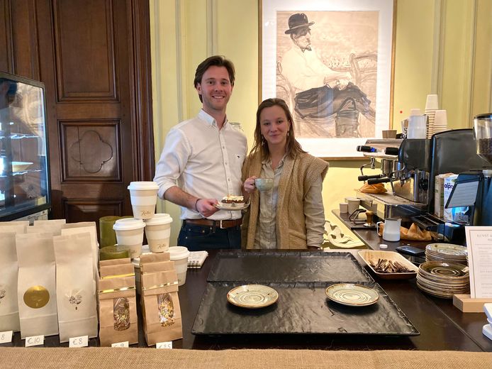 Koffiebar geopend in exclusieve kunstgalerij: “Normaal kan je hier ...