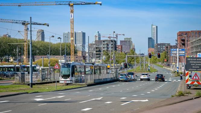 Belangrijk knooppunt gaat anderhalf jaar dicht en dat gaat heel Rotterdam merken