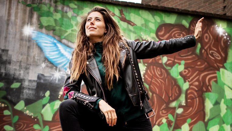 Iris Hond De Klassieke Wereld Is Stijf Het Parool