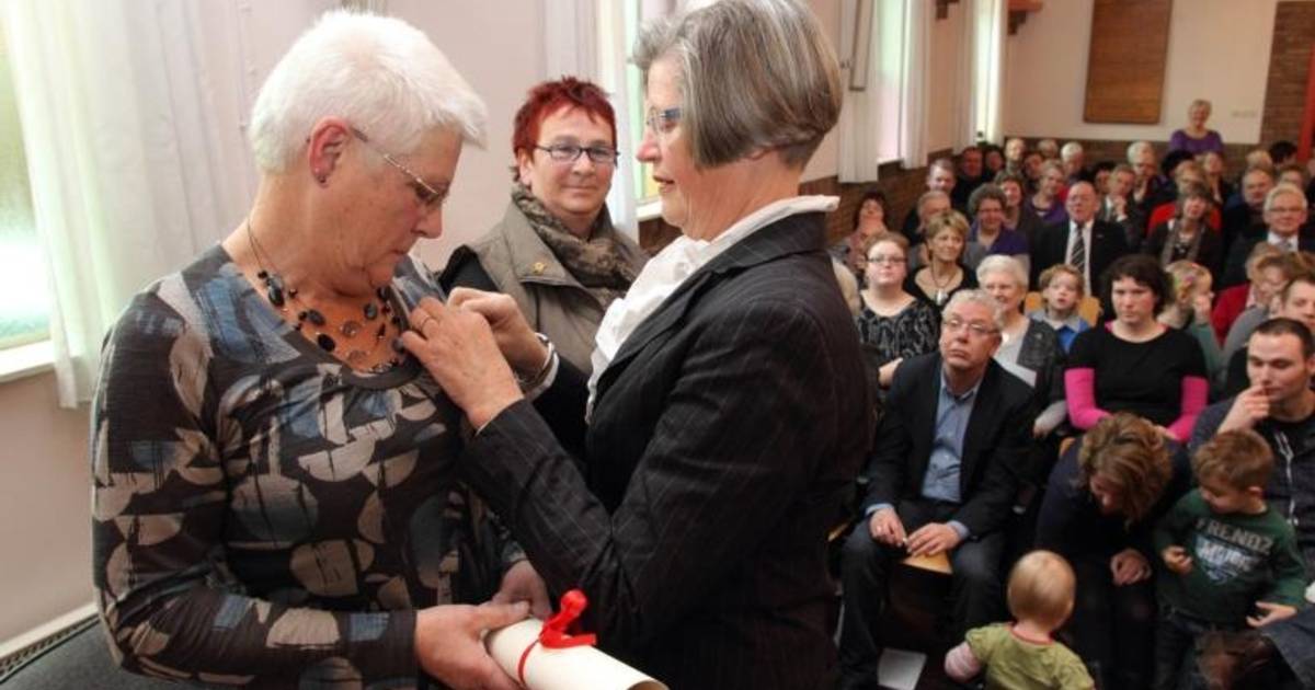 Organisten kerk Laag Zuthem gehuldigd