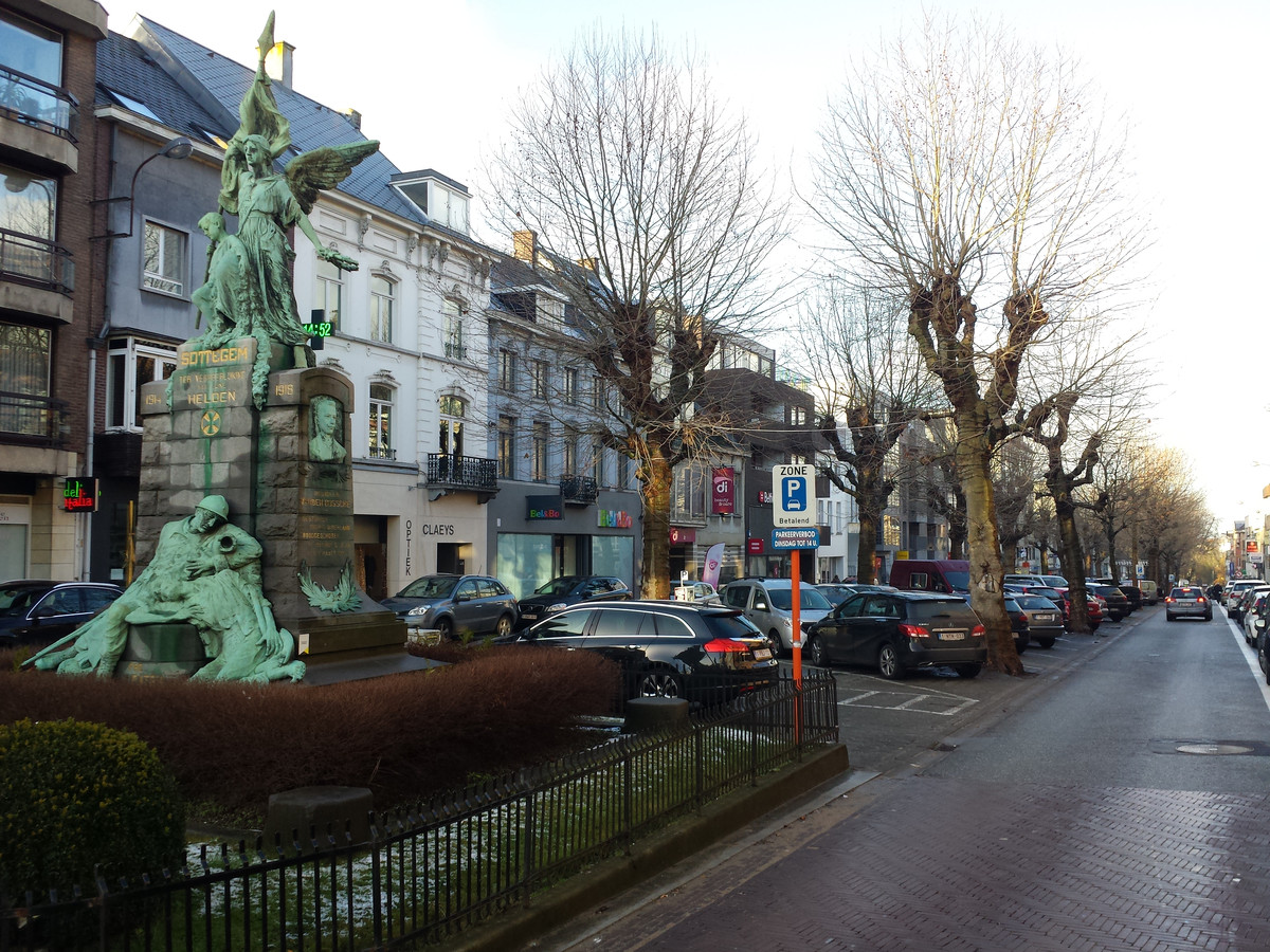 Zottegem herdenkt einde van Wereldoorlog I Foto hln.be