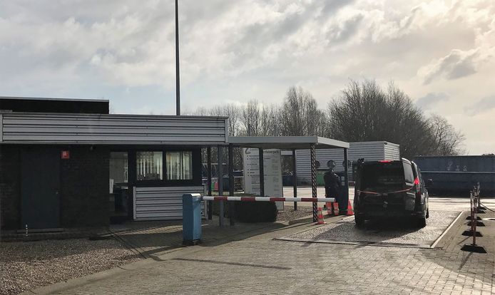 Het containerpark zal in de toekomst worden uitgebaat door Limburg.net
