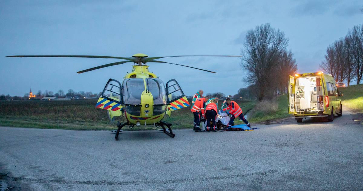 Vrouw komt onder paard terecht in Dreischor