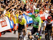 Sam Bennett slaat opnieuw toe en wint in Breda laatste Nederlandse Vuelta-etappe, Teunissen is rood kwijt