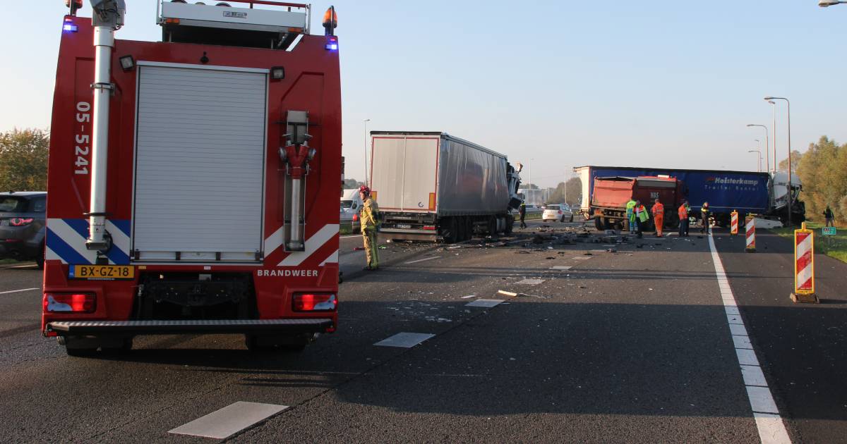 Ravage en files door lading spijkers op A1 bij Lochem en botsingen tussen Hengelo en Apeldoorn.