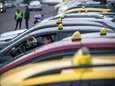 1.500 taxibestuurders blokkeren Praag tijdens betoging tegen Uber