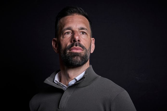 Ruud van Nistelrooij is de nieuwe trainer van PSV.