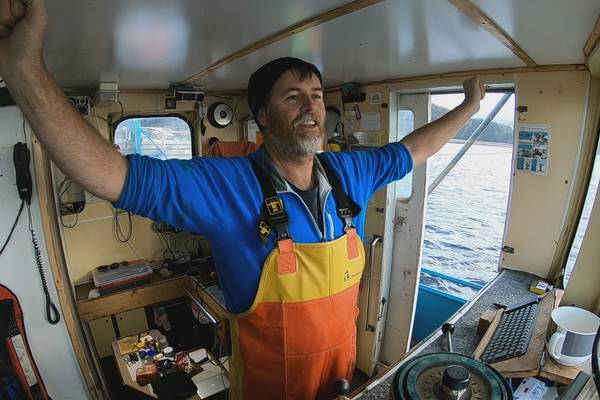 Giant Lobster Hunters