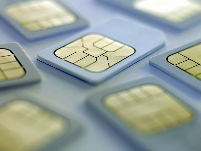 Les Dangers Des Arnaques A La Carte Sim Tech 7sur7 Be
