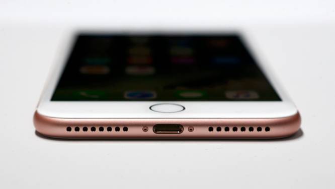 “Apple vervangt volgend jaar Lightning-poort van iPhone door USB-C”
