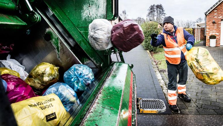 hemel Vegen Integreren Nederland, kijk en leer: in België kleuren ze de vuilniszakken, zo is  recyclen een eitje