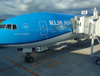Vierhonderd KLM-reizigers dagen vast in Singapore door defect vliegtuig