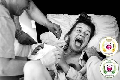 Fotografe Hester Hielkema wint eerste prijs met foto van thuisbevalling