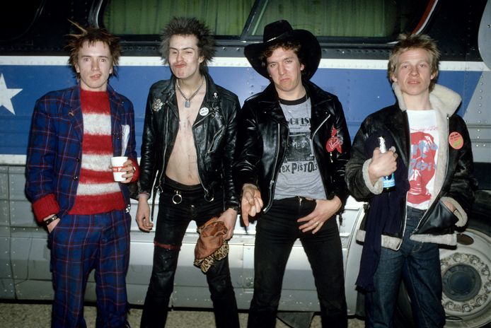 De Sex Pistols op tournee in de VS in 1978. V.l.n.r.: Johnny Rotten, Sid Vicious, Steve Jones en  Paul Cook.