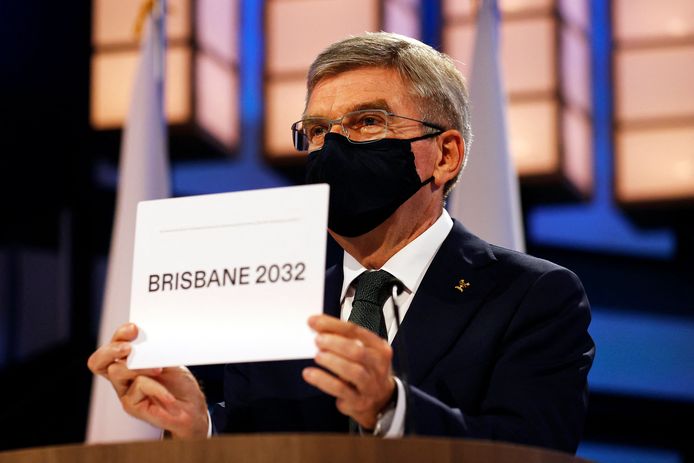 Thomas Bach kondigt Brisbane aan als gastheer van de Olympische Spelen in 2032.