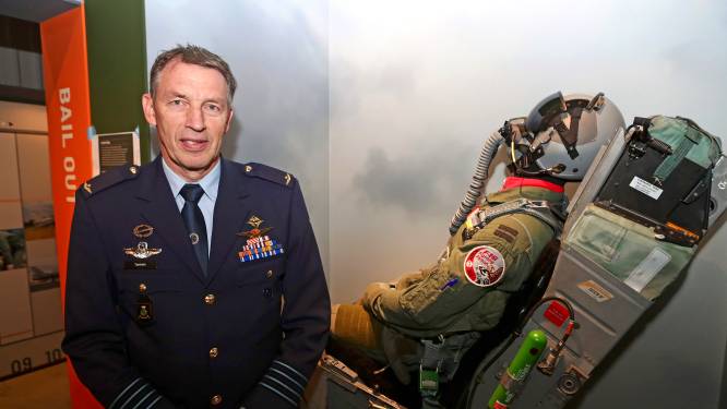 De F-16 zit bomvol verhalen: 'Als piloot heb je enorm geluk: je zit altijd bij het raampje'