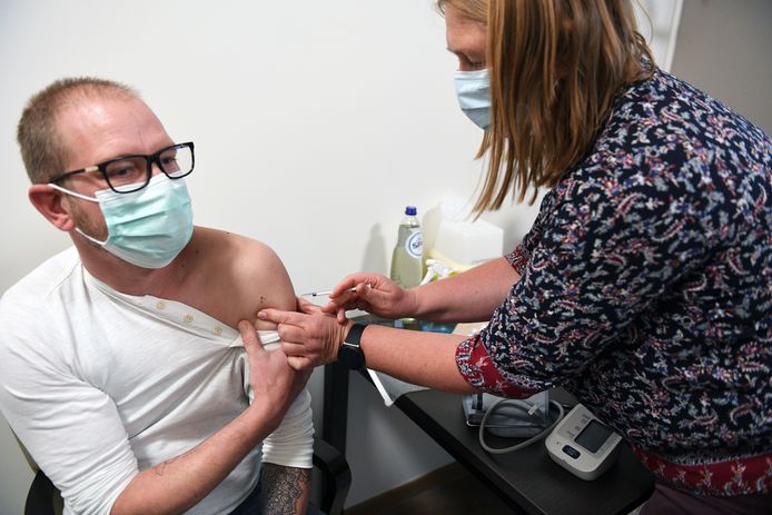Personeel wcz De Kouter krijgt boosterprik