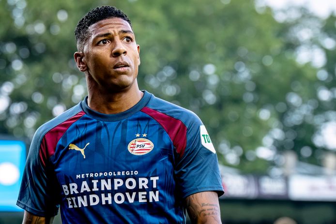 Patrick van Aanholt vertrekt uit Eindhoven: 'Ik heb mijn laatste wedstrijd  gespeeld voor PSV' | Voetbal | destentor.nl
