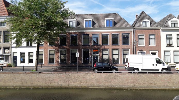 Het voormalig onderkomen van Welzijn Kampen aan de Vloeddijk.