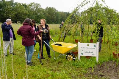Verbindingstuin Den Hoof schiet wortel op landgoed De Baronie