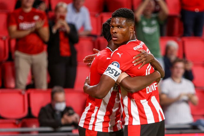 Denzel Dumfries, de aanvoerder van PSV.